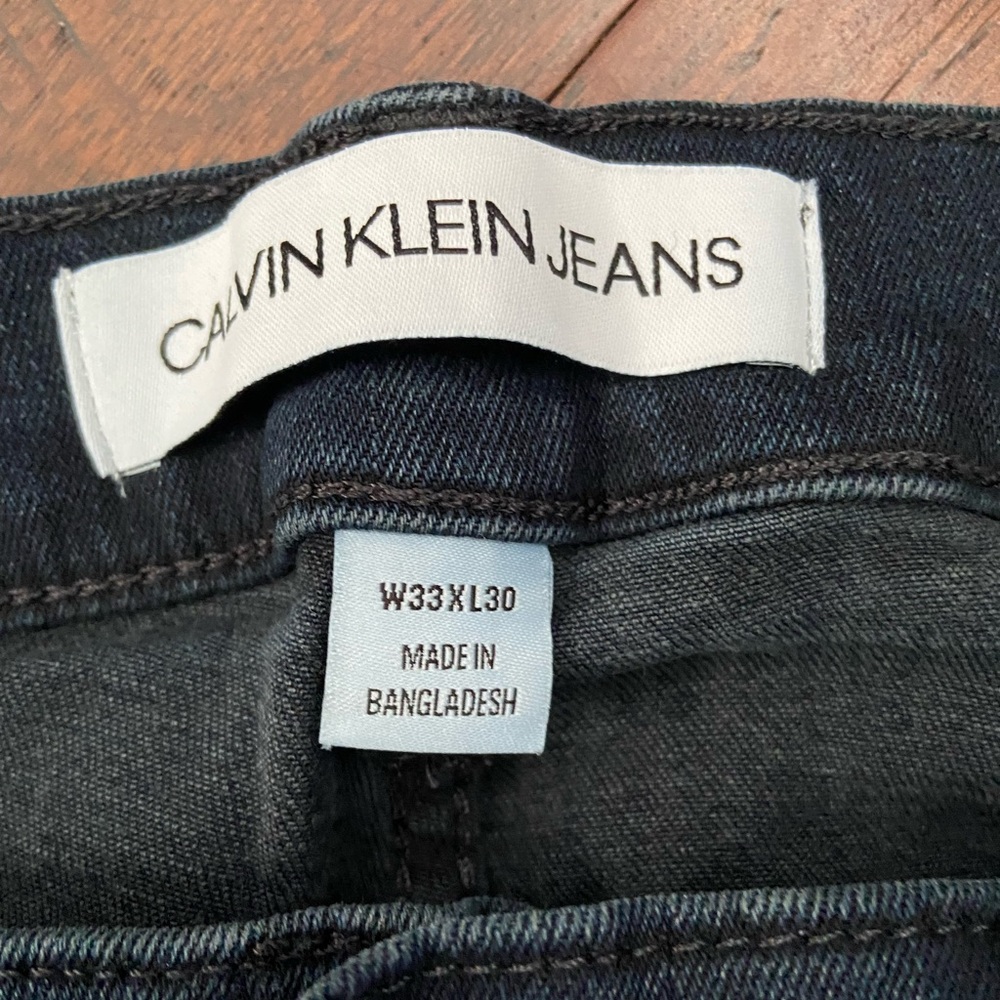 Calvin Klein men’s 33x30 slim fit jeans